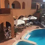Andromaco Palace 호텔 3*