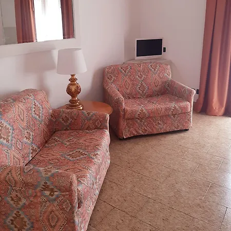 מלון Andromaco Palace