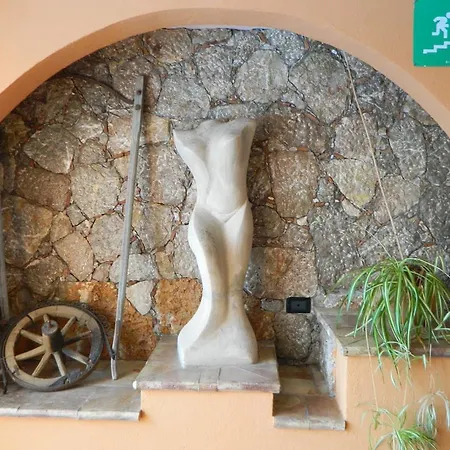 Andromaco Palace Hotel 3*
