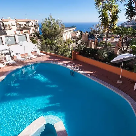 Hotel Andromaco Palace 3*
